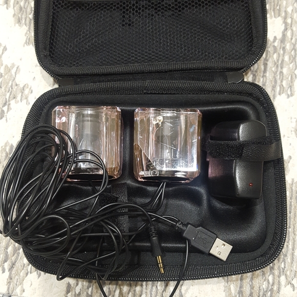 iSound Ice Clear Pink Portable Speakers - Picture 9 of 10